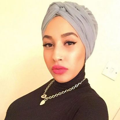 Mariah Idrissi hijab model