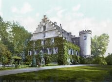 Schloss Rosenau, photographed in 1900. Credit: Alamy