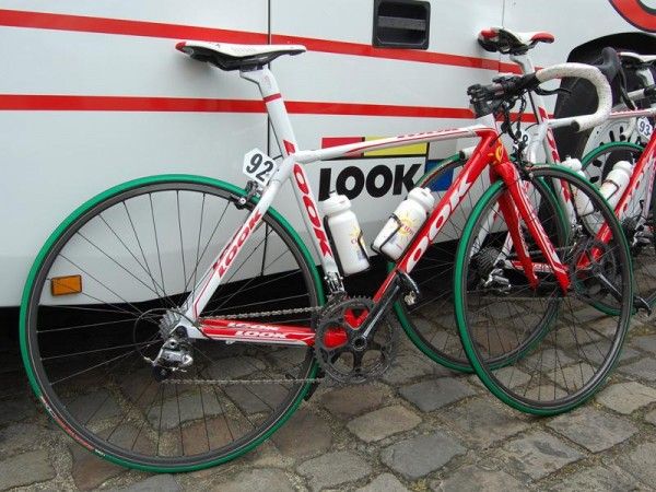 Cofidis ran Look 595 frames - we're guessing they were on the slightly softer Origin version.