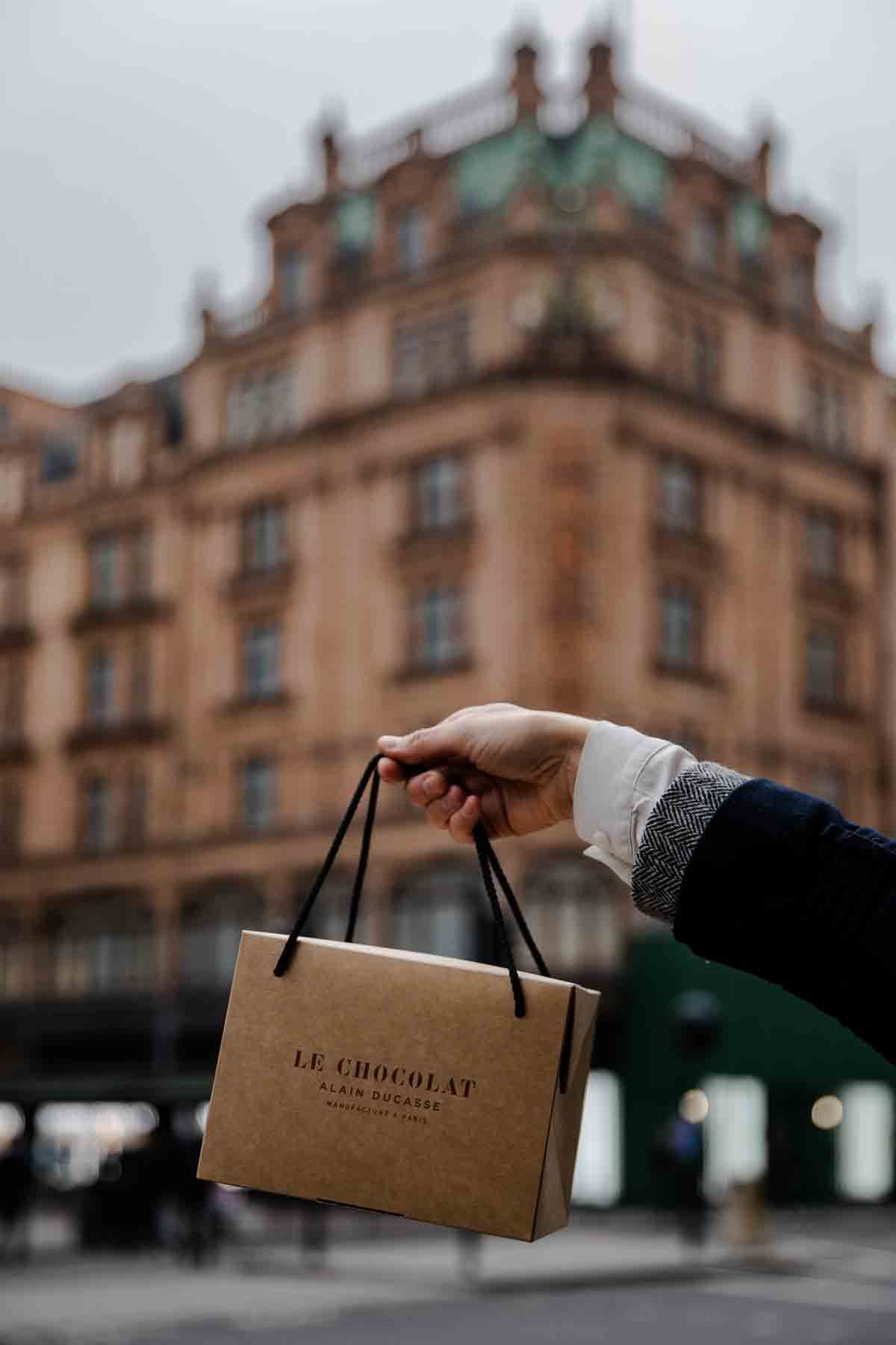 Le Chocolat Alain Ducasse 在 Harrods 開業