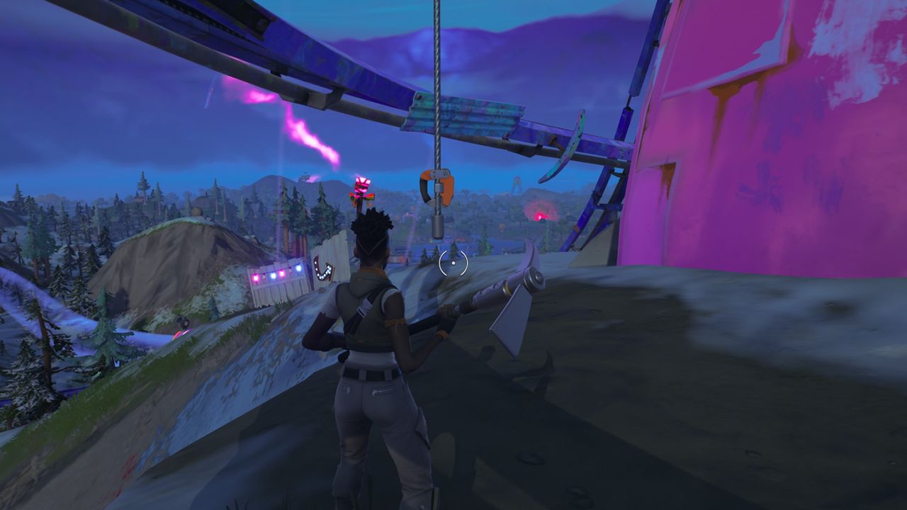 Fortnite Cuddle Team Leader head zipline