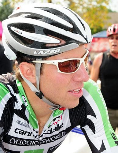 Jeremy Powers (Cyclocrossworld.com-Cannondale) before the start.