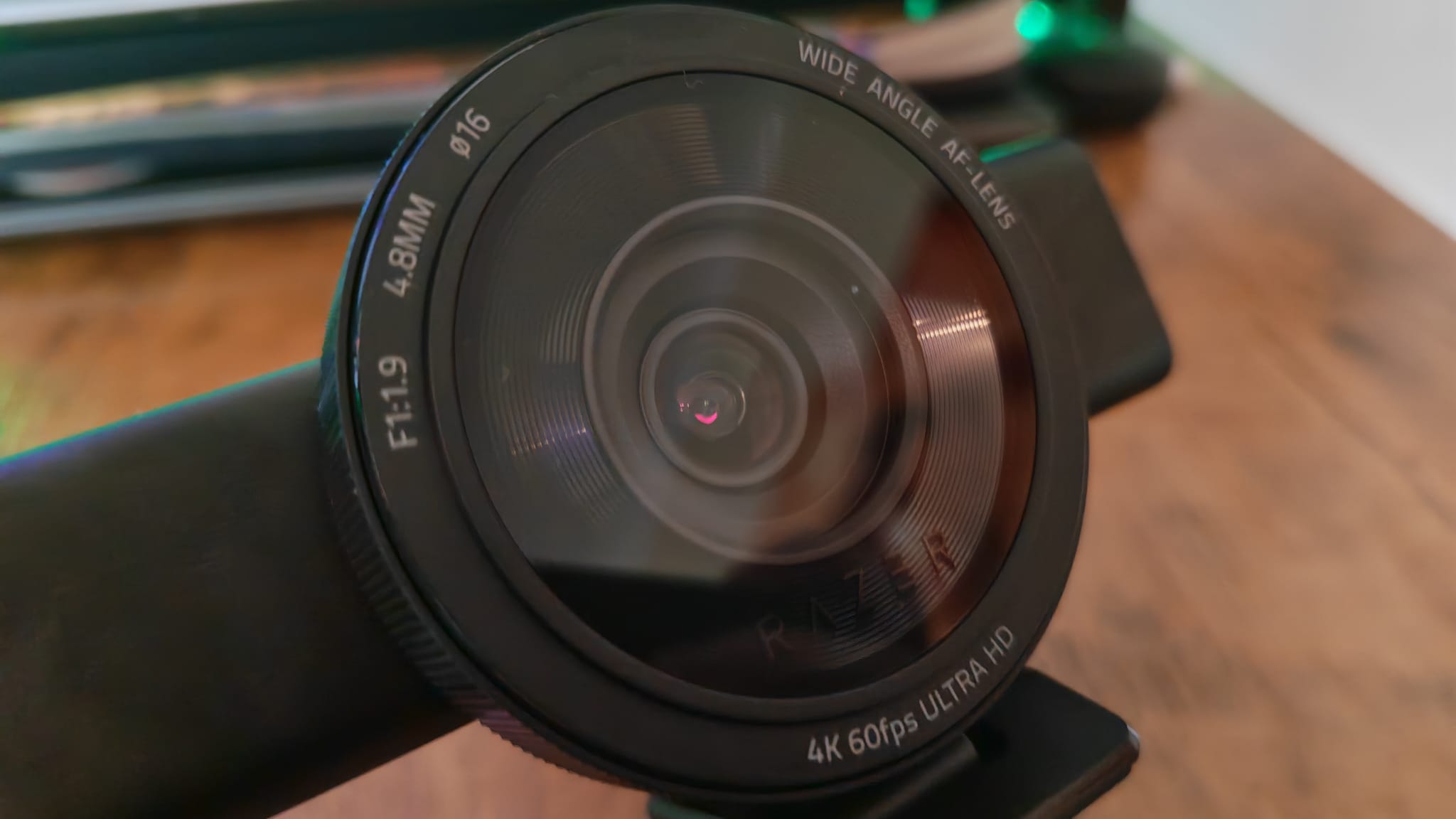 A close up on the lens of the Razer Kiyo V2 Pro
