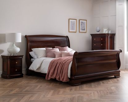 Crown French Furniture