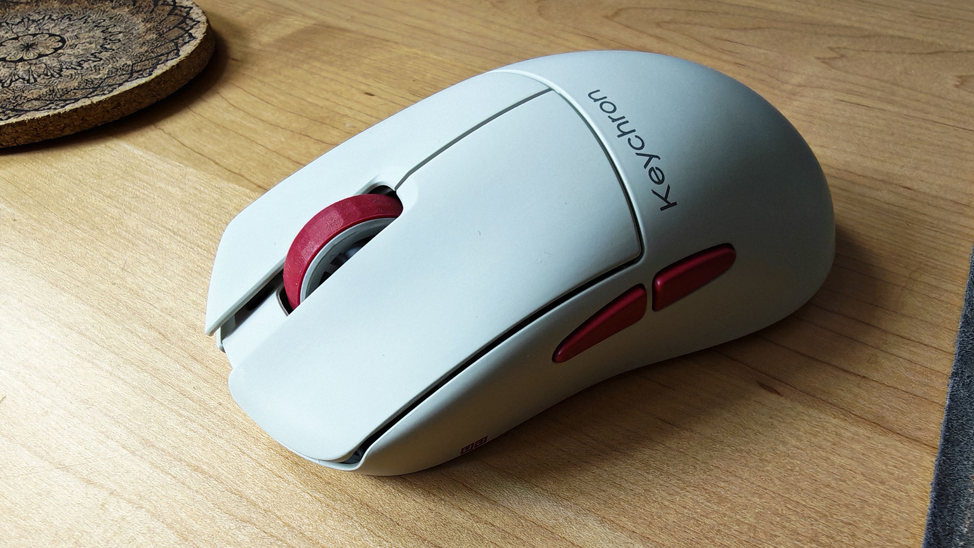 The Keychron G4 mouse. 
