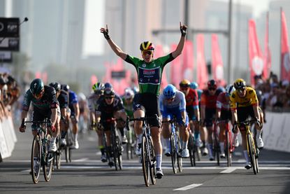 Tim Merlier wins stage six UAE Tour 2023