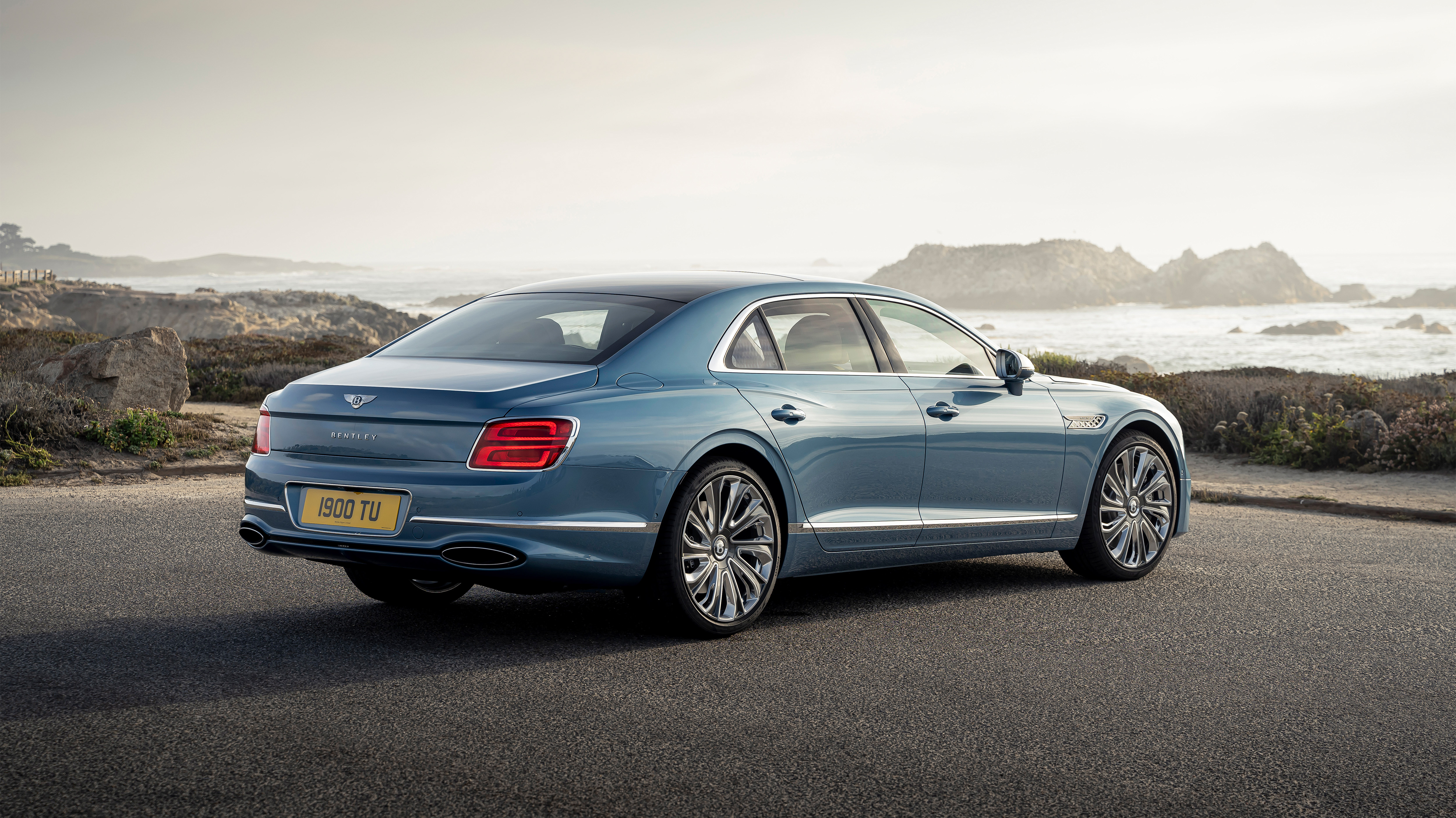 Bentley Flying Spur Mulliner rear