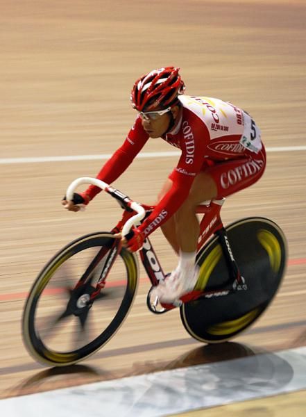 Colombia's Leonardo Fabio Duque (Cofidis) finished fifth in the points race.