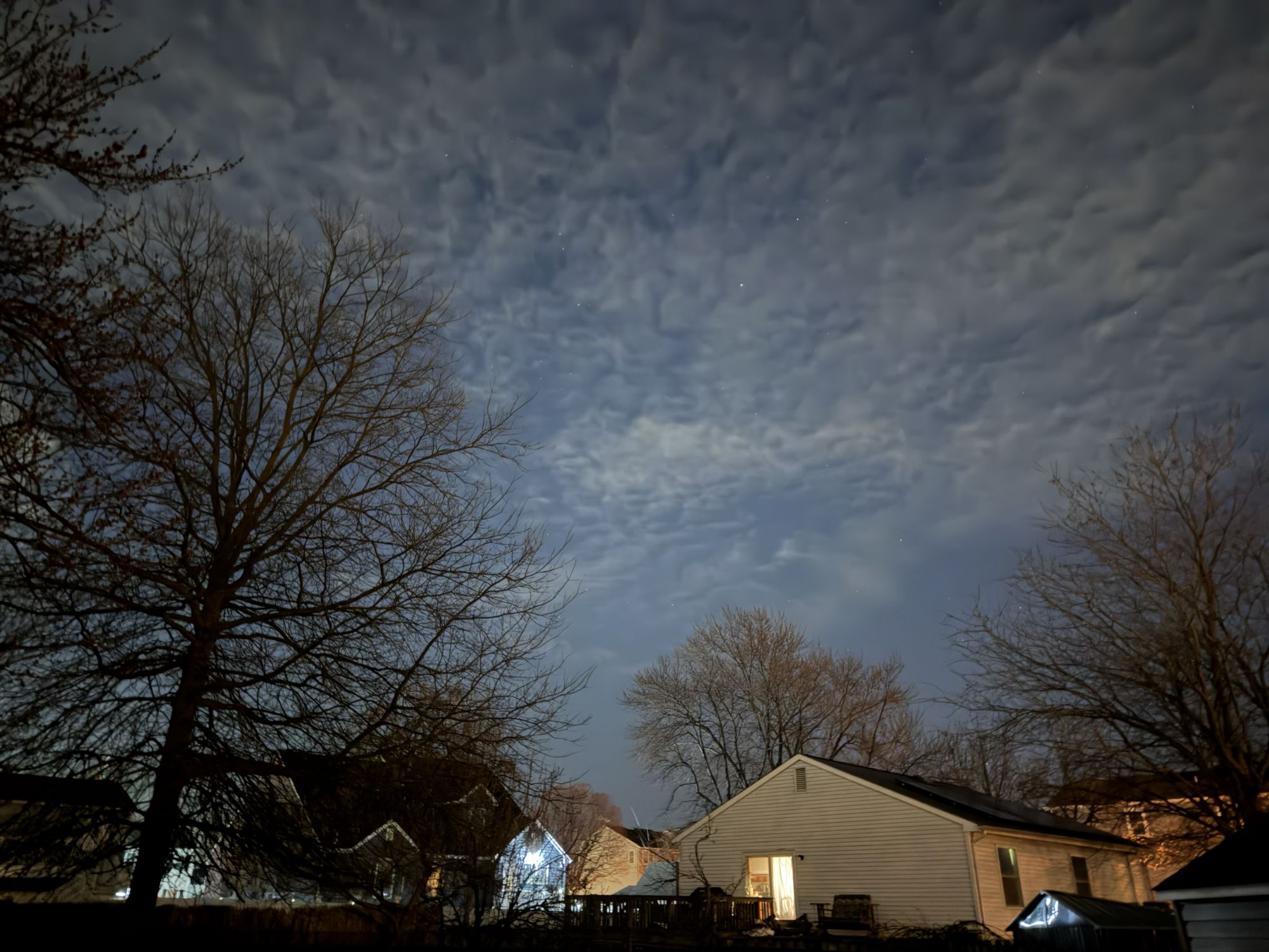 Apple iPhone 17 Pro Max low light sample.