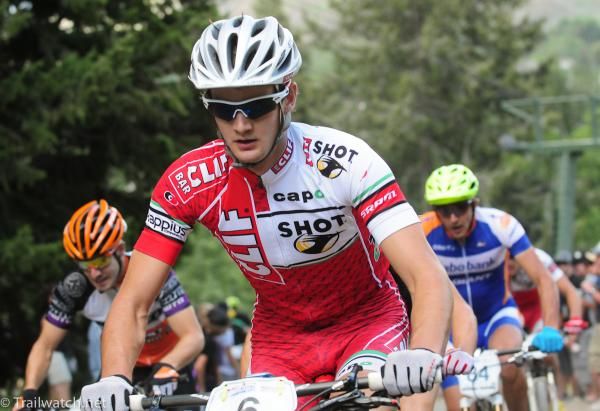 Mitch Hoke (Cliff Bar) having a top 10 ride