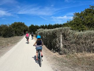 Family cycling holiday on Île de Ré