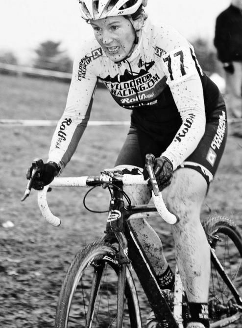 Joanne Grogan (Cyclocrossracing.com) makes her best effort in the mud.
