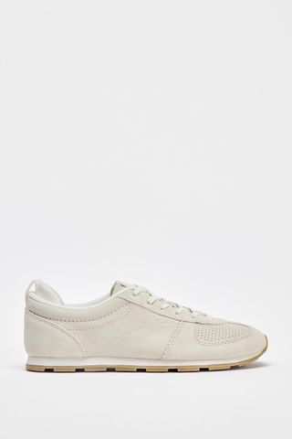 SkscMPpxshJLmuPgi7bazj-320-80 رصدت في Zara: 29 عنصرًا جديدًا مذهلاً يقول "أنا أنيق"