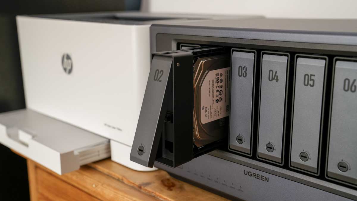 UGREEN NASync iDX6011 Pro