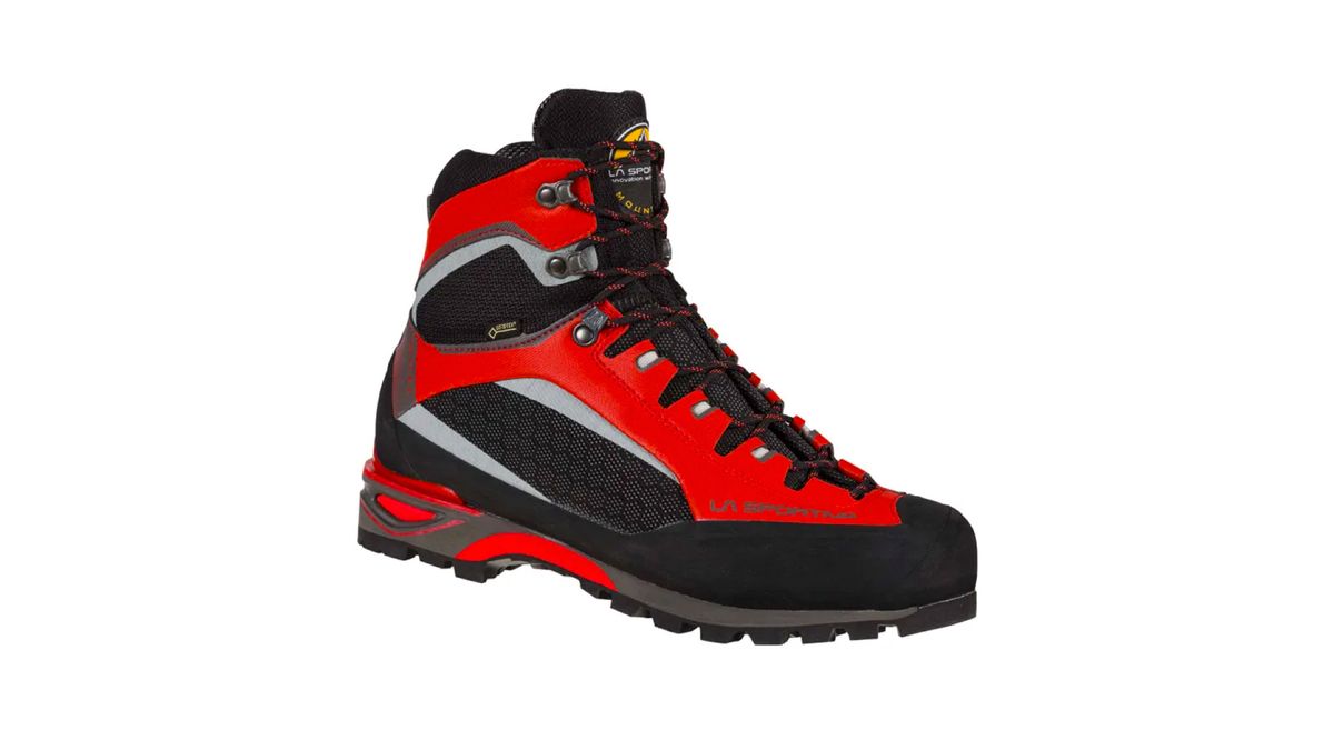 High cut vs low cut hiking boots: how much protection do you need