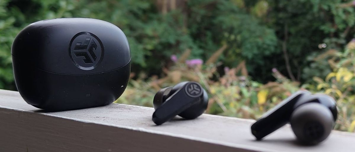I tested some of the cheapest noise cancelling earbuds and now I’ll never spend more than $40