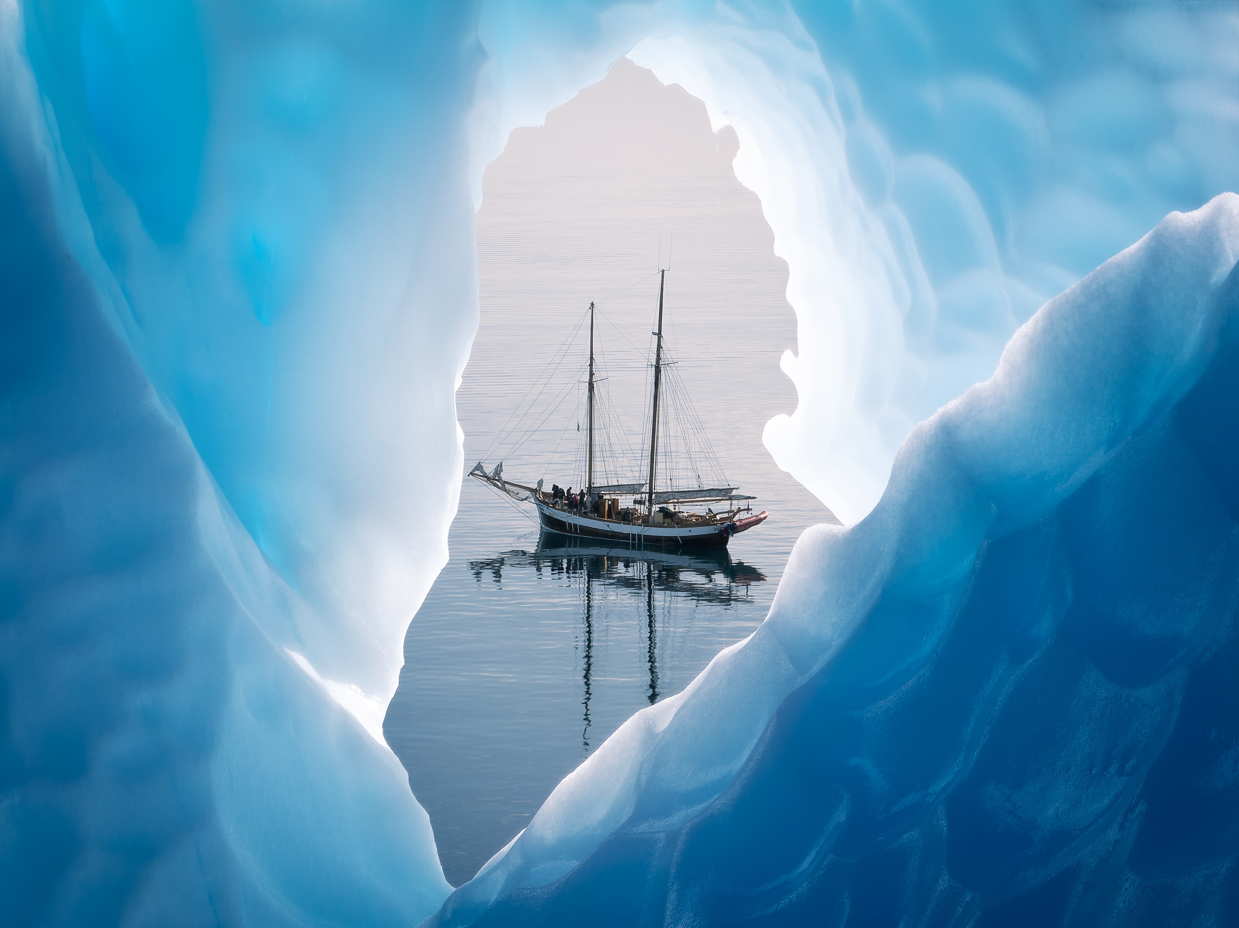 Romain Loubeyre's entry, 'Stuck in Ice'