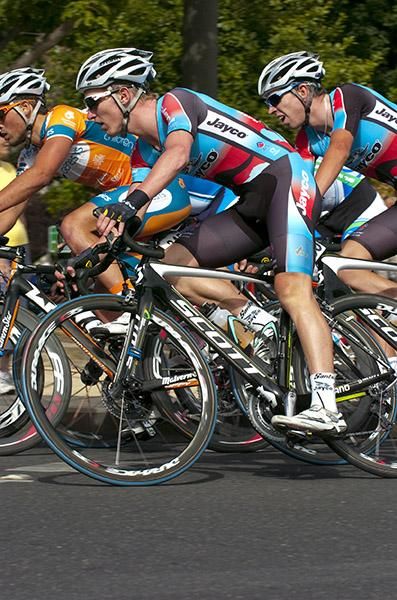 Jay McCarthy from Queensland in the peloton and heading towards a podium spot in the men's under 23 race.