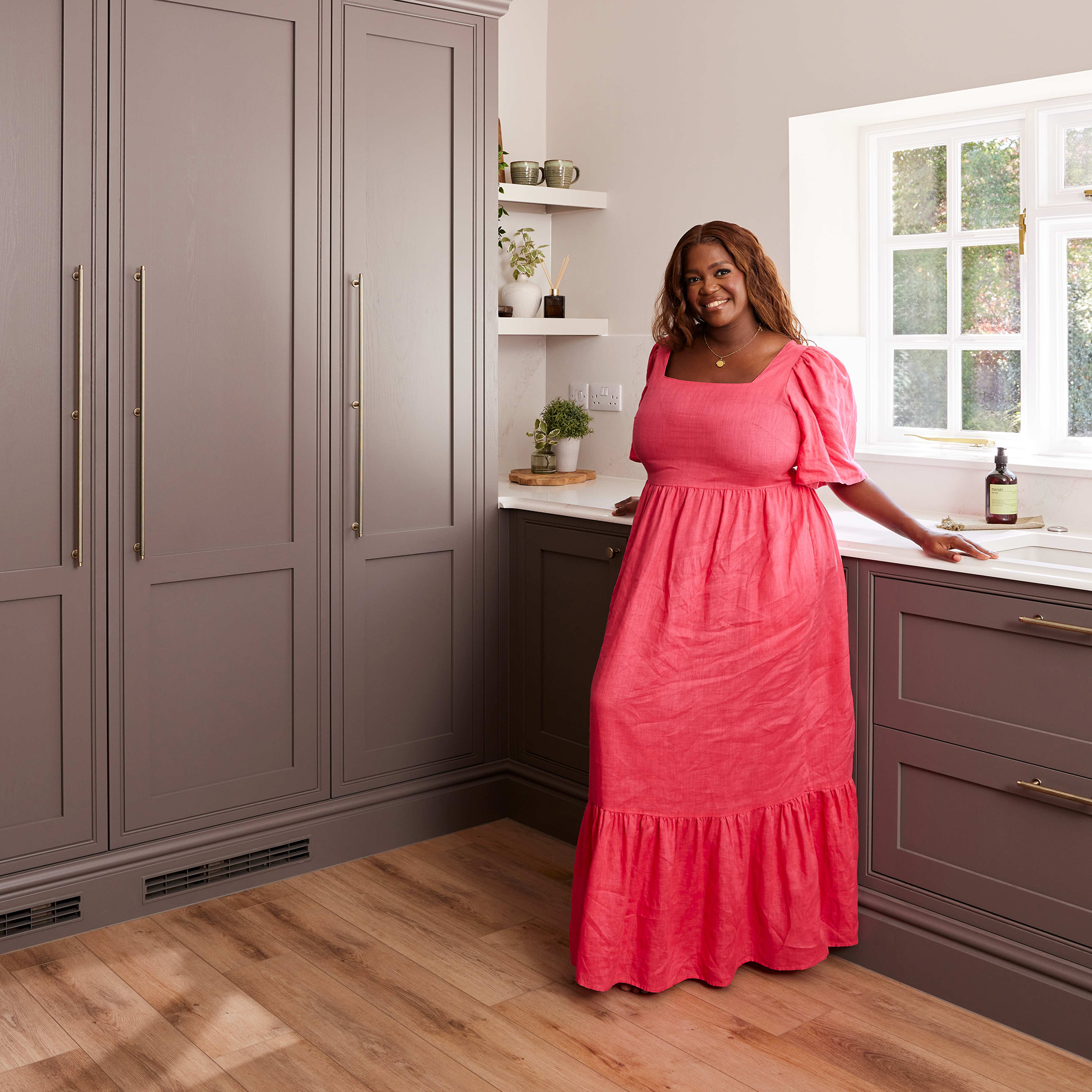 Oti Mabuse howdens kitchen