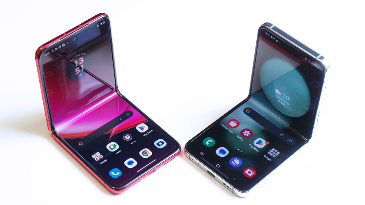 Motorola Razr 40 Ultra vs Samsung Galaxy Z Flip 5 front angled half open