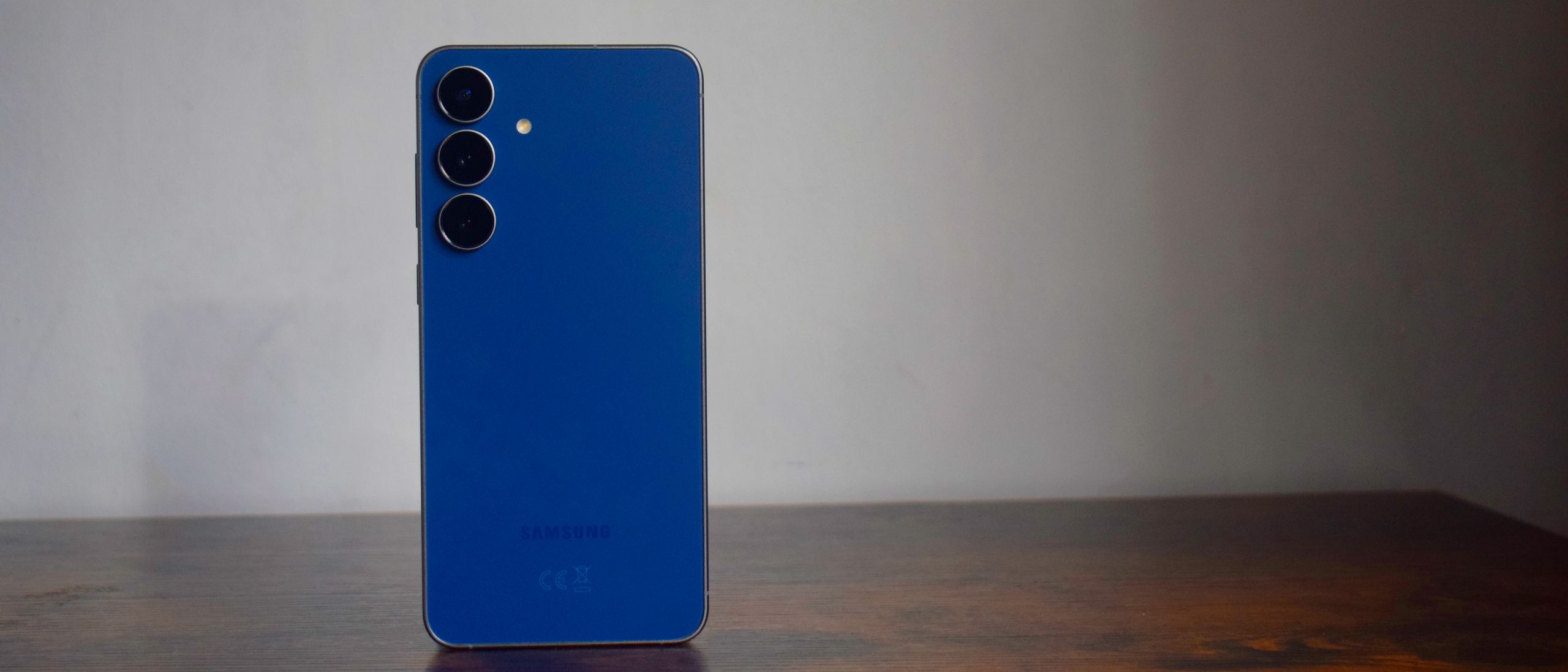 The Samsung Galaxy S25 FE is a superb budget smartphone with premium features – though I found its predictive text frustrating