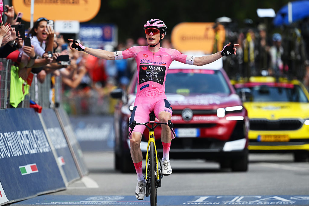 Jonas Vingegaard celebrates alone at the finish line