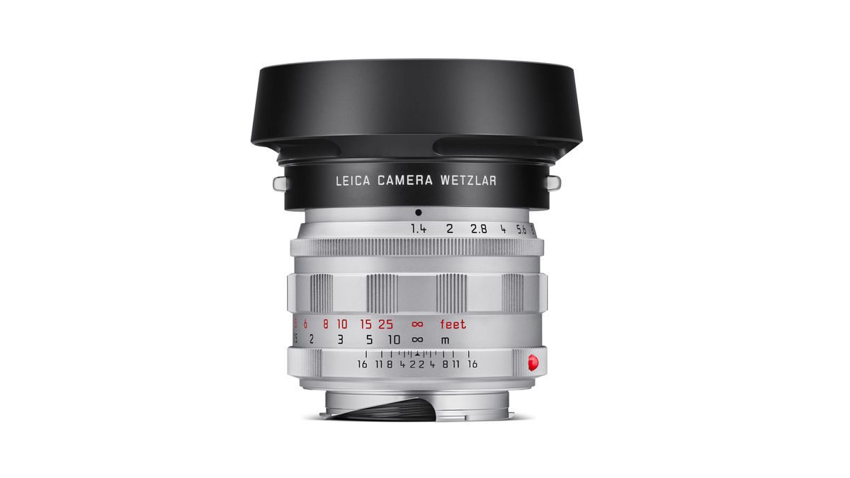 Leica Summilux-M 50mm f/1.4 Classic shot against a white backdrop