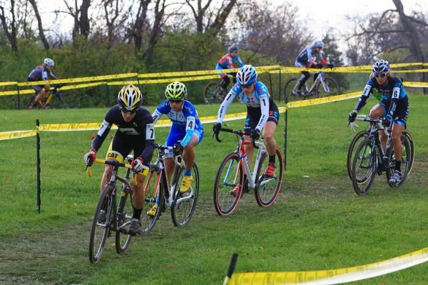 Smith, Nash and Compton in front early on.