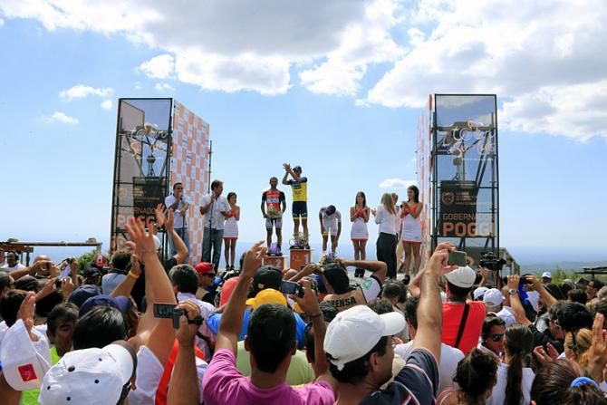 The lofty stage 6 podium on Mirador del Sol (L-R): Daniel Diaz, Alberto Contador and Alex Diniz.