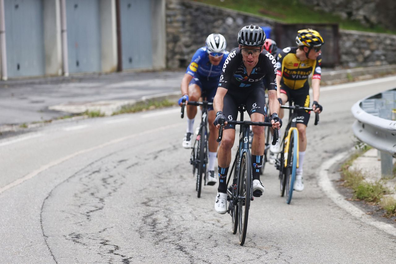 Il Lombardia 2021 115th Edition Como Bergamo 239 km 09102021 Romain Bardet FRA Team DSM photo Luca BettiniBettiniPhoto2021