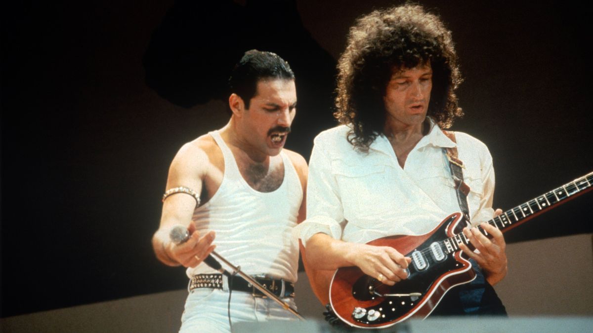 The New Bohemian Rhapsody Trailer Goes Inside the Making of Queen's  Greatest Hits