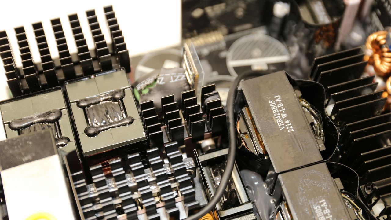 Seasonic Prime TX-1600