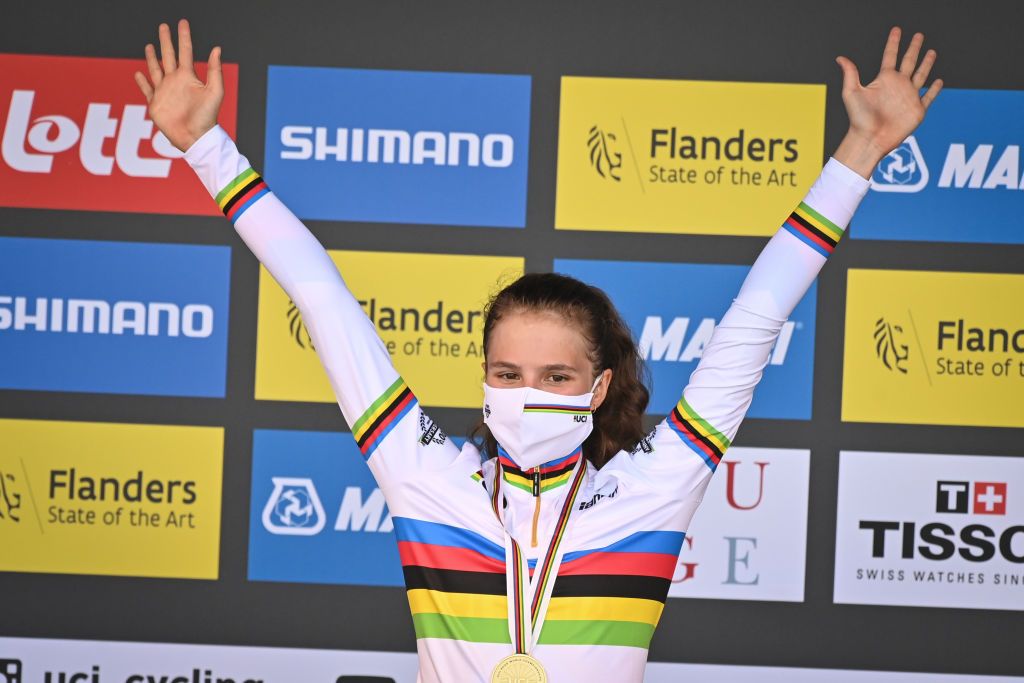 Alena Ivanchenko (Russia) is the new junior time trial champion
