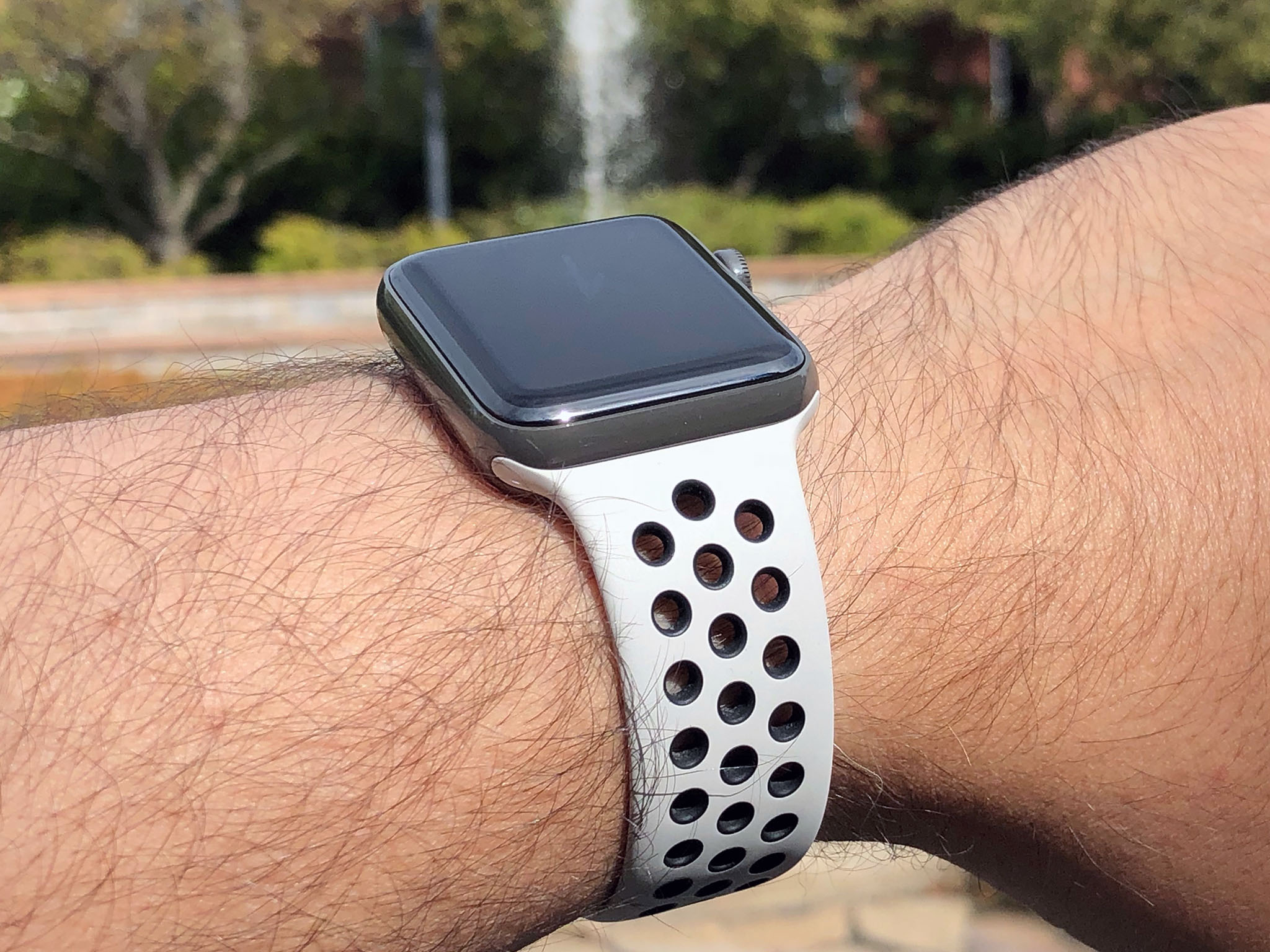 Часы apple watch черные. Apple watch 3. Apple watch se 44mm Nike. Apple watch 3 Space Gray. Эппл вотч s3 42 mm.