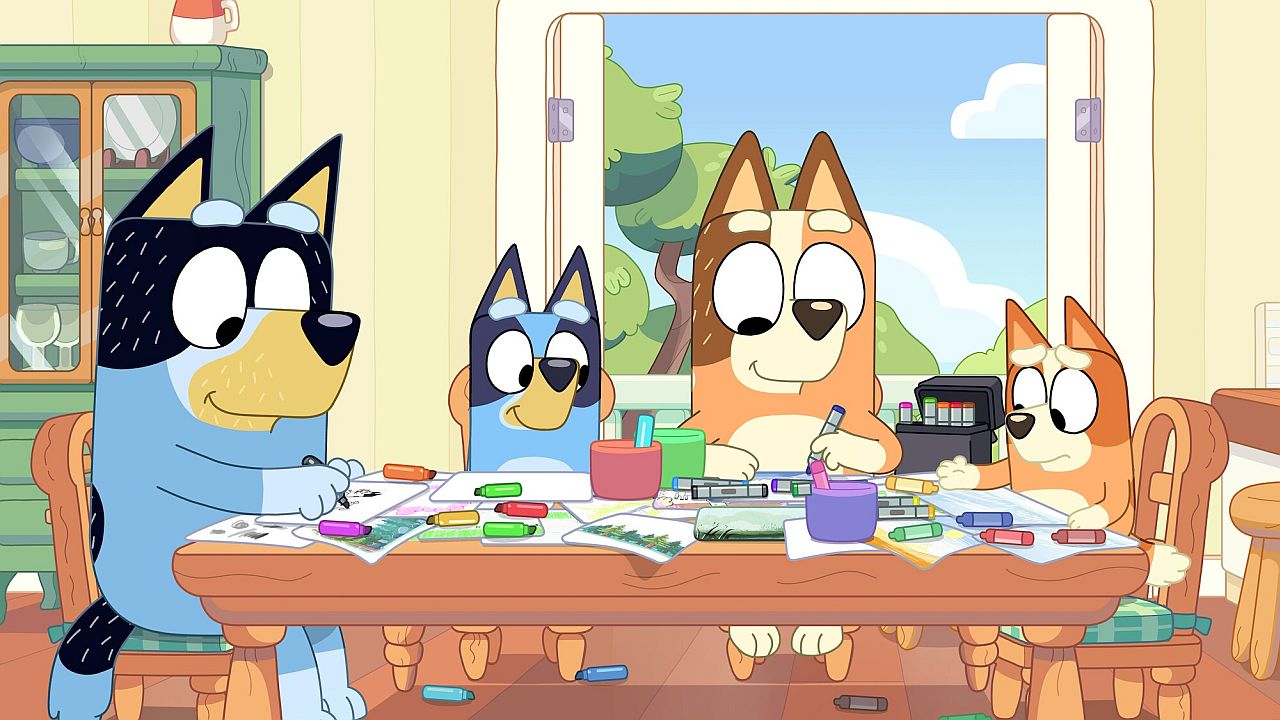 Bluey family around the table
