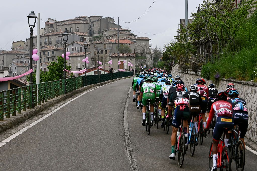 LAGO LACENOBAGNOLI IRPINO ITALY MAY 09 A general view of the peloton passing through a Muro Lucano village during the 106th Giro dItalia 2023 Stage 4 a 175km stage from Venosa to Lago Laceno 1059m Bagnoli Irpino UCIWT on May 09 2023 in Lago Laceno 1059m Bagnoli Irpino Italy Photo by Tim de WaeleGetty Images