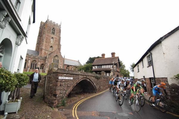 The bunch passes through Dunster