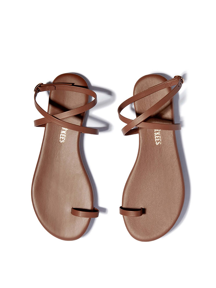 clothing items for vacation