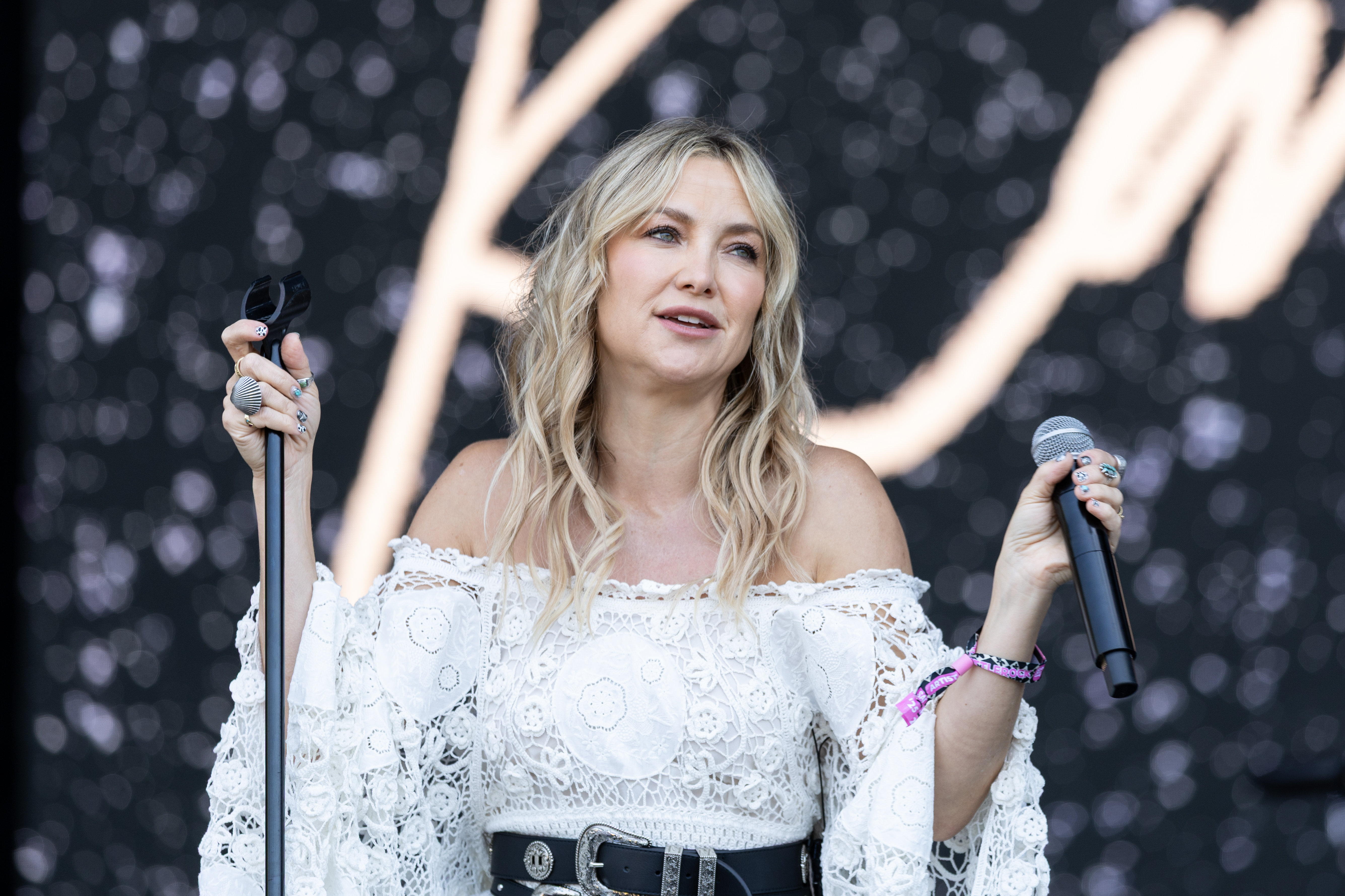 Kate Hudson attending an event