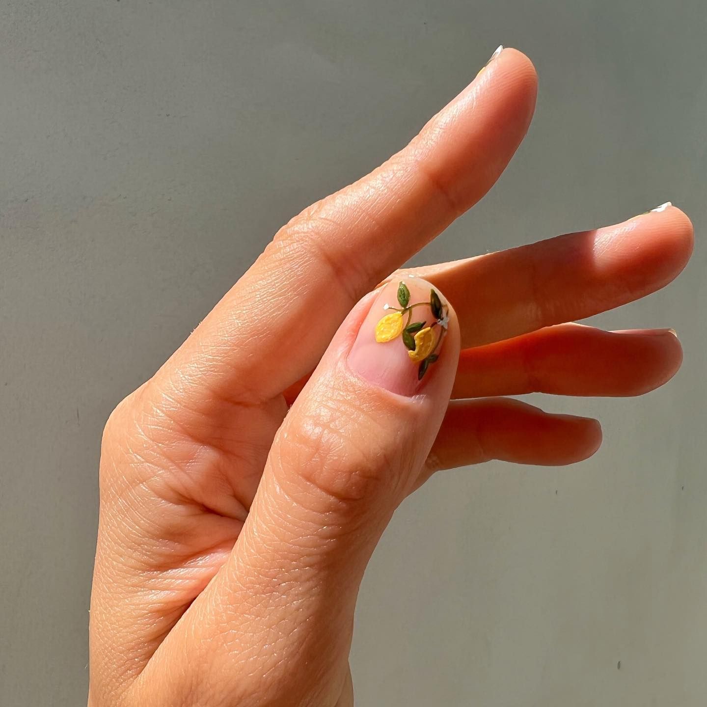 Lemon nail art