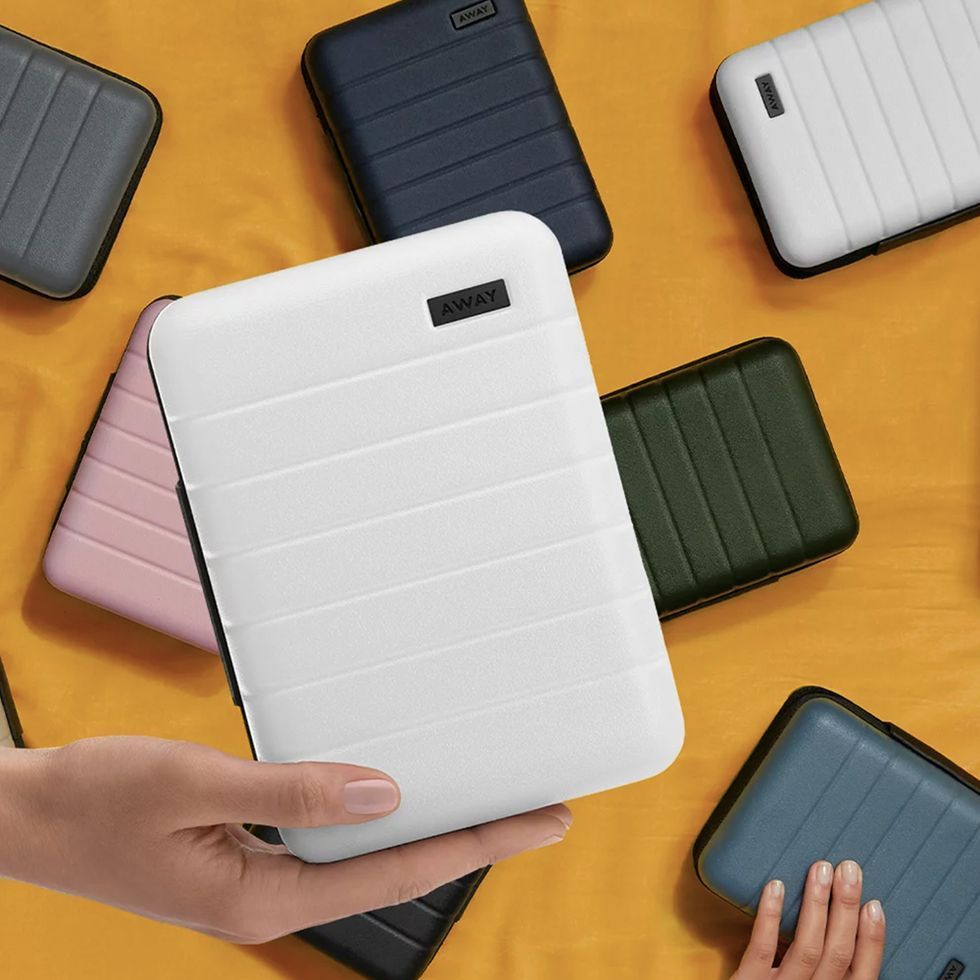 Gadget, Electronic device, Technology, Wallet, Material property, Communication Device, Plastic,