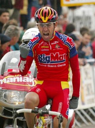 Xavier Jan crosses the finish line to win the Marseillaise Grand Prix in Aubagne, southern France 05 February 2002
