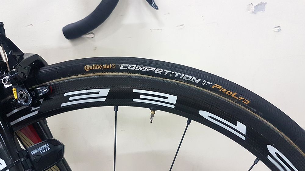 A closer look at Nibali's tyres