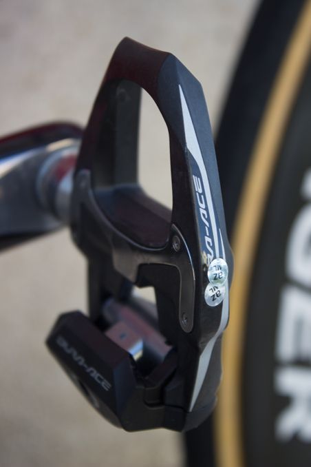 Pedals: Shimano Dura Ace