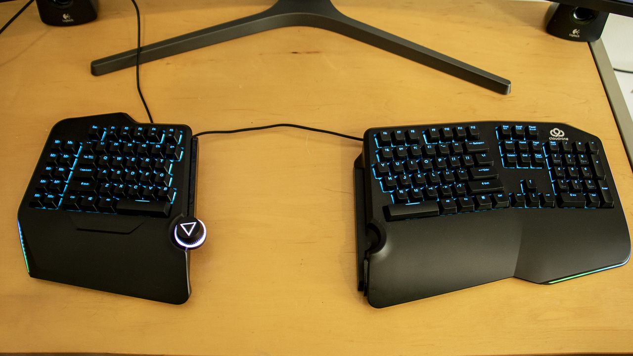 Cloud Nine C989 ErgoFS Mechanical Split Keyboard