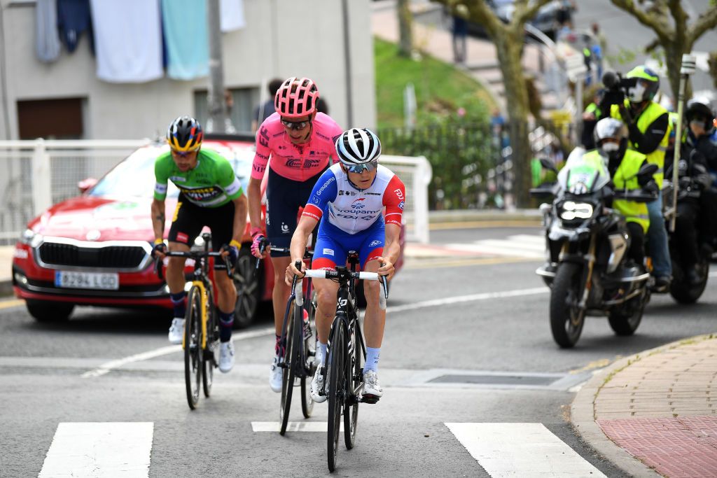 ARRATE EIBAR SPAIN APRIL 10 Primoz Roglic of Slovenia and Team Jumbo Visma Green Points Jersey Hugh Carthy of United Kingdom and Team EF Education Nippo David Gaudu of France and Team Groupama FDJ during the 60th ItzuliaVuelta Ciclista Pais Vasco 2021 Stage 6 a 1119km stage from Ondarroa to Arrate Eibar 535m Breakaway itzulia ehitzulia on April 10 2021 in Arrate Eibar Spain Photo by David RamosGetty Images