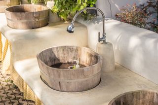 outdoor sink ideas: wooden barrel basin