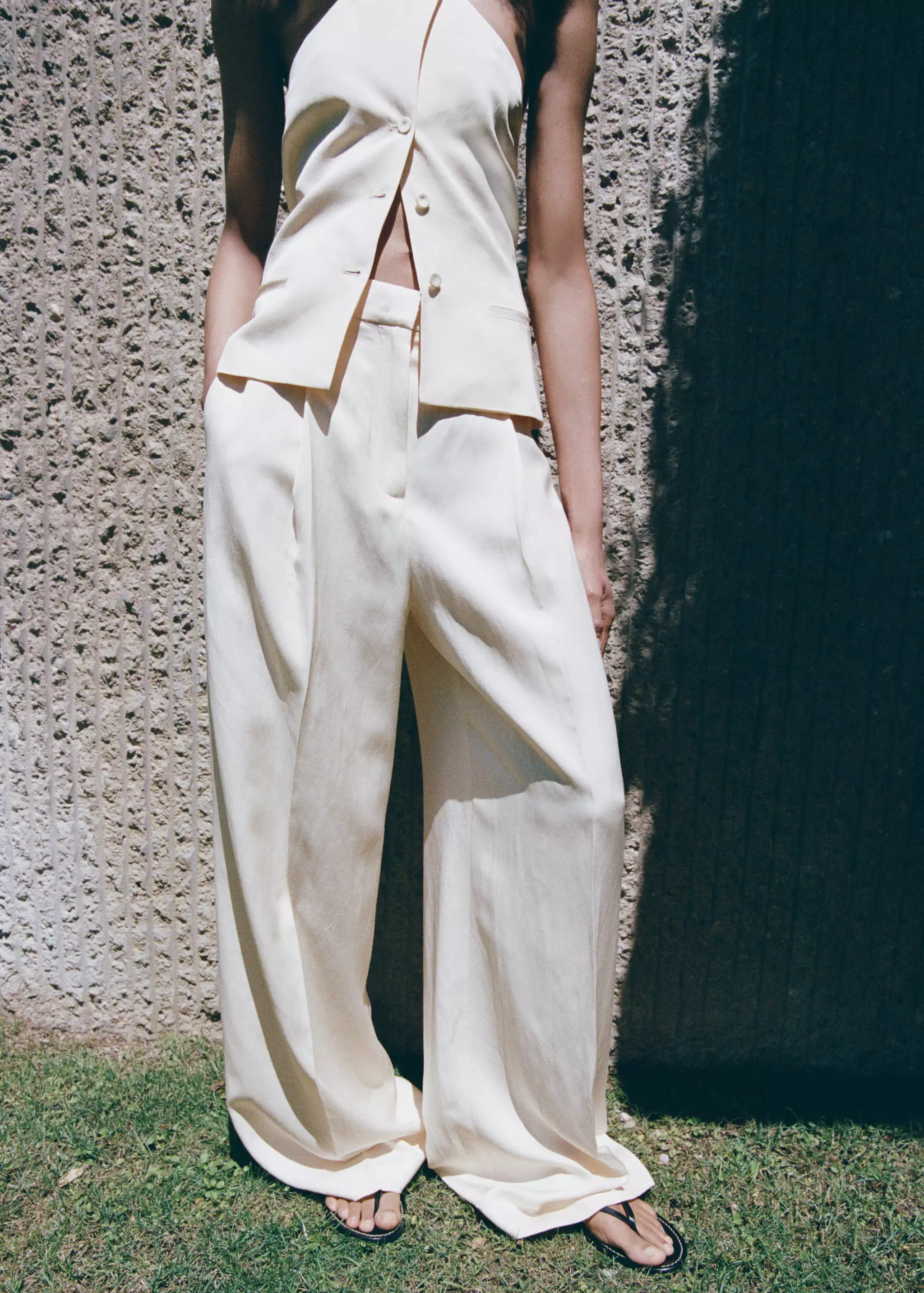 Straight Pleat Linen Trousers - Women | Mango United Kingdom