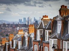 View across city of London from Muswell Hill