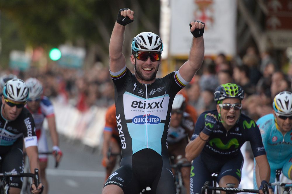 Cavendish had time to post a salute at the finish.